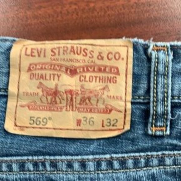 Vintage man’s 569 revise mom jeans - Picture 5 of 8